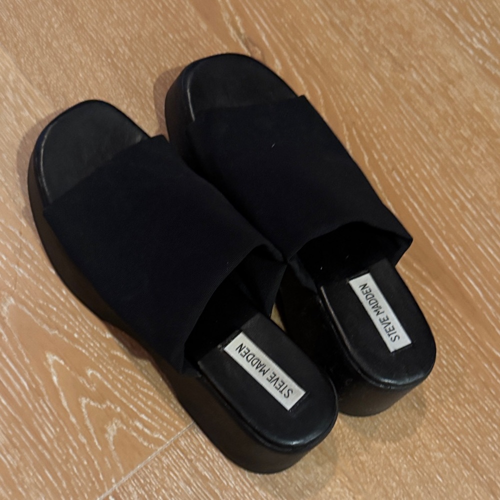 Steve Madden Black Women's Mules - 90s revival